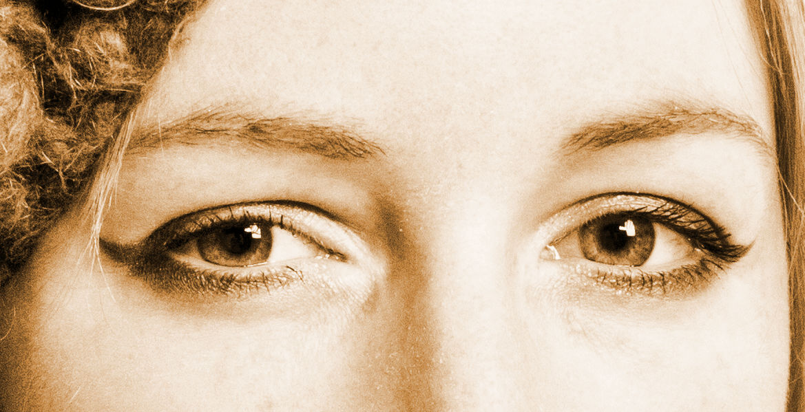 W.K. Greyling [eyes]